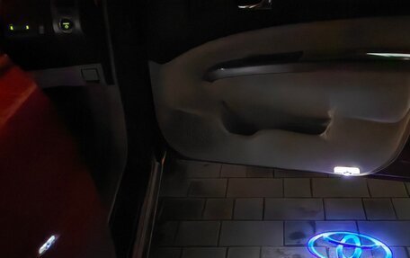 Toyota Prius, 2005 год, 870 000 рублей, 18 фотография