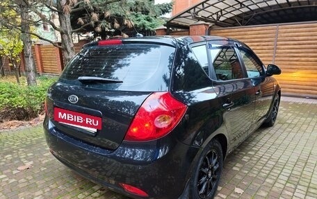 KIA cee'd I рестайлинг, 2008 год, 695 000 рублей, 10 фотография