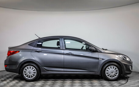 Hyundai Solaris II рестайлинг, 2011 год, 799 000 рублей, 4 фотография