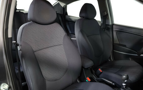 Hyundai Solaris II рестайлинг, 2011 год, 799 000 рублей, 15 фотография