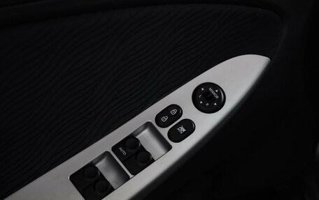 Hyundai Solaris II рестайлинг, 2011 год, 799 000 рублей, 12 фотография