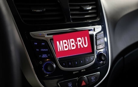 Hyundai Solaris II рестайлинг, 2011 год, 799 000 рублей, 13 фотография