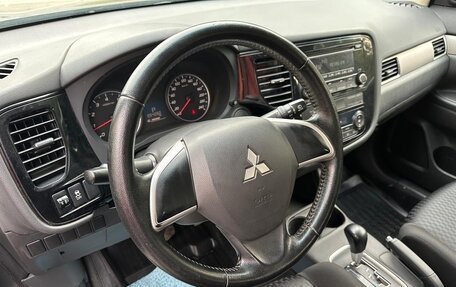 Mitsubishi Outlander III рестайлинг 3, 2014 год, 1 449 000 рублей, 12 фотография