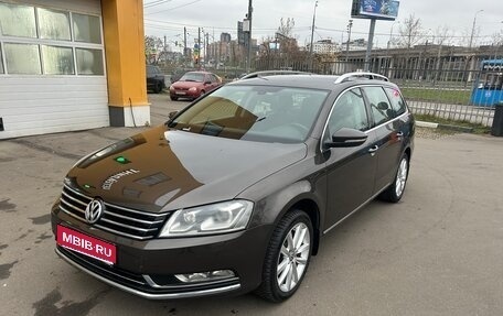 Volkswagen Passat B7, 2012 год, 1 210 000 рублей, 1 фотография