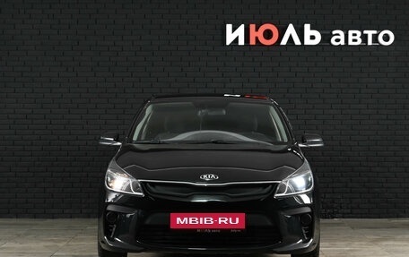 KIA Rio IV, 2018 год, 1 250 000 рублей, 2 фотография