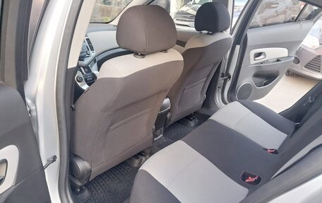 Chevrolet Cruze II, 2012 год, 820 000 рублей, 24 фотография