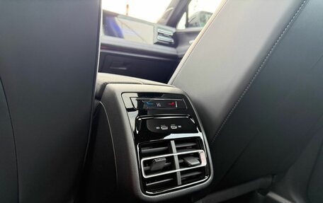 Volkswagen Tiguan, 2025 год, 5 055 000 рублей, 17 фотография