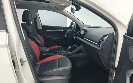 Skoda Karoq I, 2022 год, 1 990 000 рублей, 10 фотография