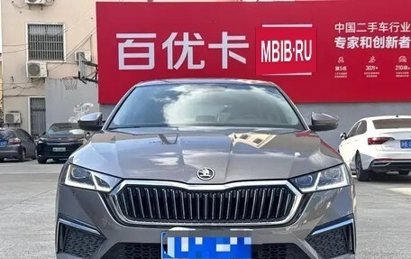 Skoda Octavia IV, 2022 год, 2 180 000 рублей, 2 фотография