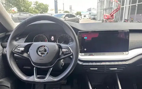 Skoda Octavia IV, 2022 год, 2 180 000 рублей, 12 фотография