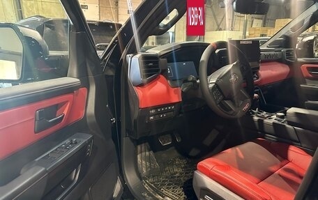 Toyota Tundra, 2025 год, 13 990 000 рублей, 10 фотография