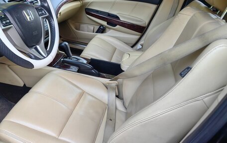 Honda Crosstour I рестайлинг, 2011 год, 1 380 000 рублей, 8 фотография