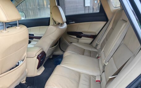 Honda Crosstour I рестайлинг, 2011 год, 1 380 000 рублей, 10 фотография