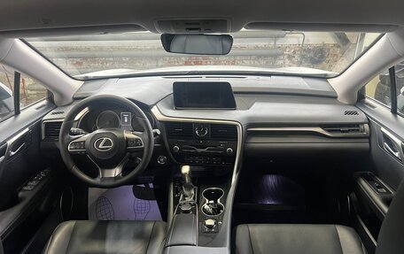 Lexus RX IV рестайлинг, 2017 год, 4 200 000 рублей, 16 фотография