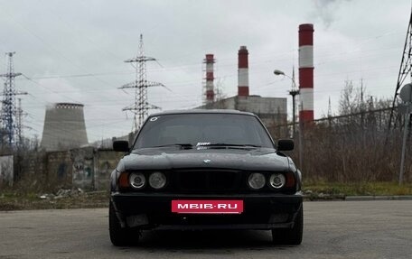 BMW 5 серия, 1991 год, 249 990 рублей, 4 фотография