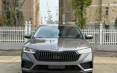 Skoda Octavia IV, 2022 год, 2 200 000 рублей, 2 фотография