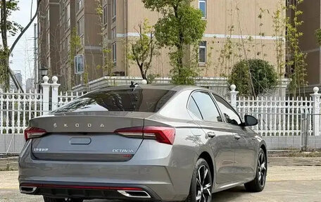 Skoda Octavia IV, 2022 год, 2 200 000 рублей, 10 фотография