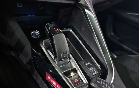 Peugeot 5008 II, 2021 год, 1 980 027 рублей, 13 фотография