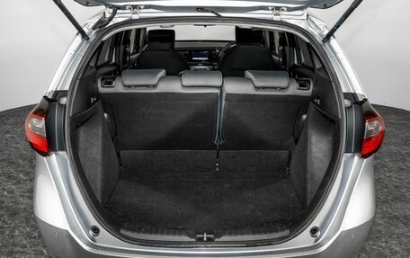 Honda Fit, 2020 год, 1 200 000 рублей, 17 фотография