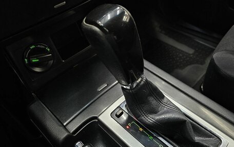 Toyota Land Cruiser Prado 150 рестайлинг 2, 2014 год, 2 590 000 рублей, 9 фотография