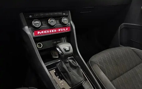 Skoda Karoq I, 2021 год, 1 980 000 рублей, 12 фотография