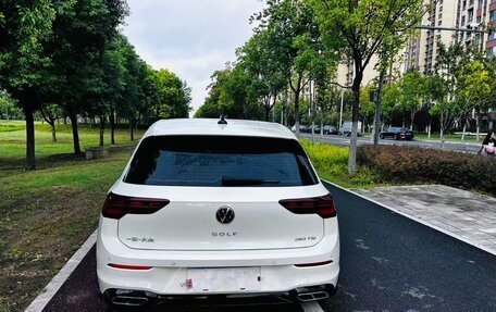 Volkswagen Golf VIII, 2022 год, 1 830 000 рублей, 5 фотография