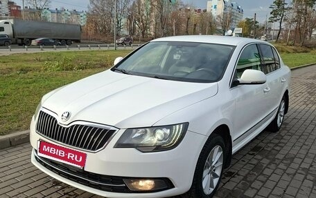 Skoda Superb III рестайлинг, 2014 год, 1 175 000 рублей, 2 фотография