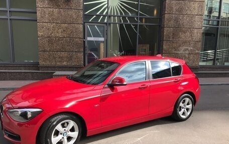 BMW 1 серия, 2011 год, 900 000 рублей, 2 фотография