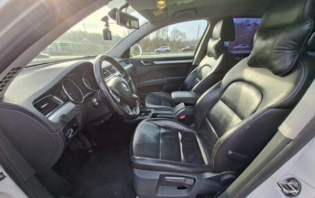 Skoda Superb III рестайлинг, 2014 год, 1 175 000 рублей, 17 фотография