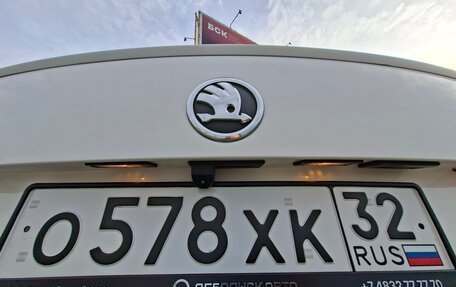 Skoda Superb III рестайлинг, 2014 год, 1 175 000 рублей, 12 фотография