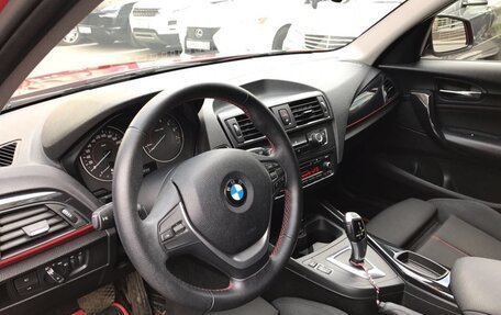 BMW 1 серия, 2011 год, 900 000 рублей, 3 фотография