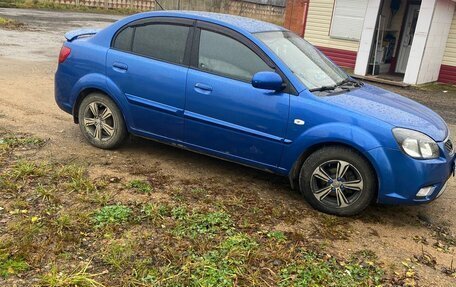 KIA Rio II, 2010 год, 650 000 рублей, 4 фотография