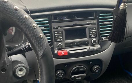 KIA Rio II, 2010 год, 650 000 рублей, 7 фотография