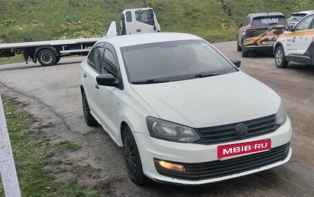 Volkswagen Polo VI (EU Market), 2018 год, 724 000 рублей, 4 фотография