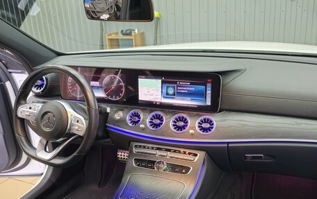 Mercedes-Benz E-Класс, 2019 год, 3 500 000 рублей, 2 фотография