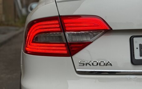 Skoda Superb III рестайлинг, 2013 год, 930 000 рублей, 16 фотография