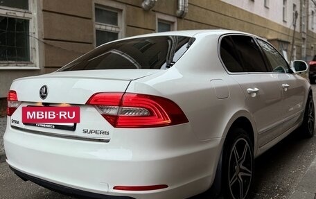 Skoda Superb III рестайлинг, 2013 год, 930 000 рублей, 12 фотография