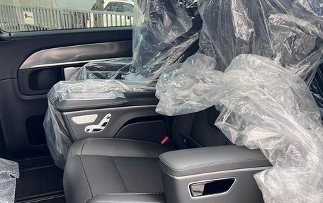 Mercedes-Benz V-Класс, 2025 год, 15 900 000 рублей, 6 фотография