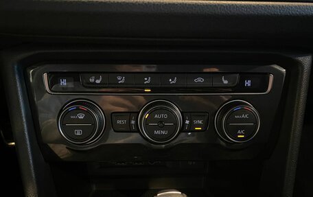 Volkswagen Tiguan II, 2020 год, 2 030 000 рублей, 15 фотография