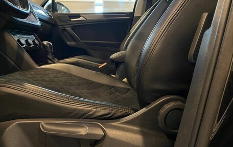 Volkswagen Tiguan II, 2020 год, 2 030 000 рублей, 33 фотография