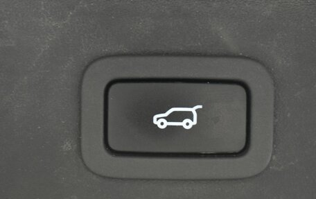 Land Rover Discovery Sport I рестайлинг, 2018 год, 2 390 000 рублей, 28 фотография