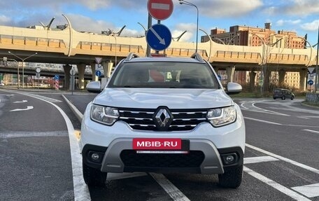 Renault Duster, 2022 год, 1 999 000 рублей, 2 фотография