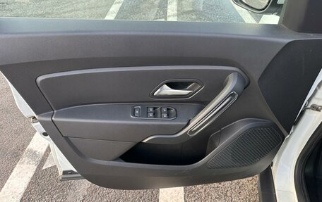 Renault Duster, 2022 год, 1 999 000 рублей, 19 фотография