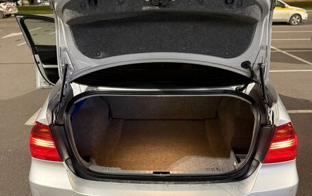 BMW 3 серия, 2008 год, 750 000 рублей, 15 фотография