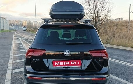 Volkswagen Tiguan II, 2017 год, 1 999 000 рублей, 5 фотография
