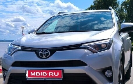 Toyota RAV4, 2018 год, 2 750 000 рублей, 1 фотография