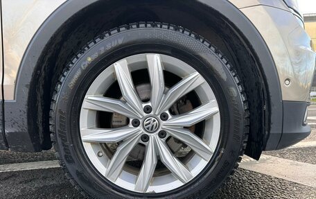 Volkswagen Tiguan II, 2017 год, 1 849 000 рублей, 23 фотография