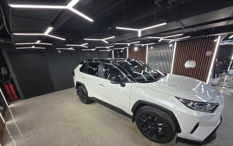 Toyota RAV4, 2020 год, 4 500 000 рублей, 4 фотография