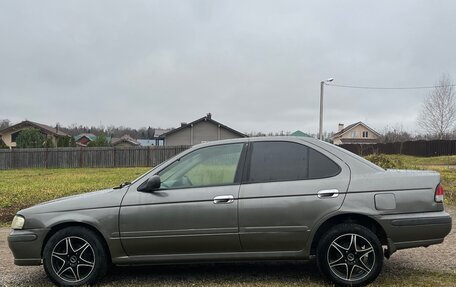 Nissan Sunny B15, 2000 год, 260 000 рублей, 3 фотография