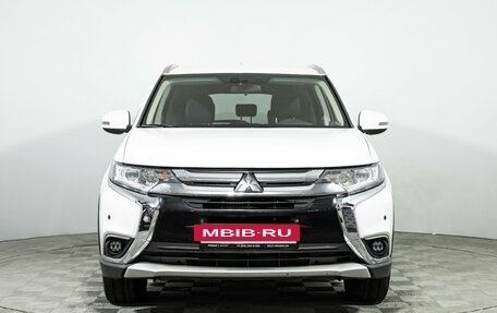 Mitsubishi Outlander III рестайлинг 3, 2015 год, 1 599 585 рублей, 2 фотография